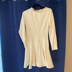 Ali Ro size 6 winter white dress